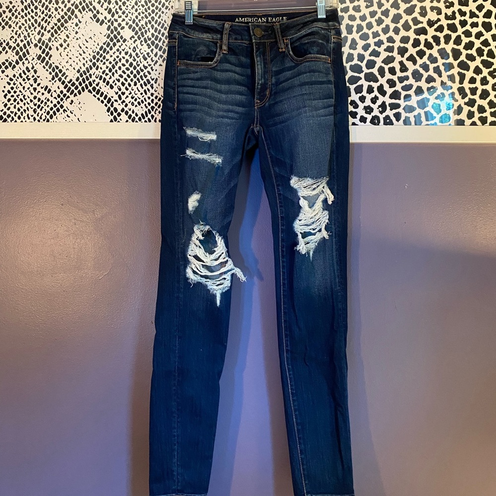 American Eagle Super Stretch Ripped Skinny Jegging